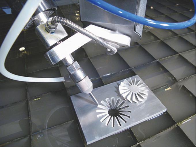 Macchina per il taglio di metalli della tagliatrice di CNC del getto di acqua di ripetibilità 0.02mm